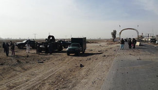 At least 1 killed in car bombing in S. Afghan province: official