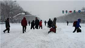 Heaviest snow of winter hits northwest China