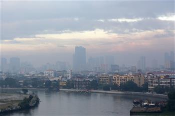 Smog hits Manila after new year fireworks