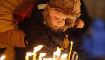 Christmas Eve mass celebrated around world