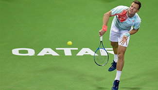Highlights of men's singles semifinal of ATP Qatar Open
