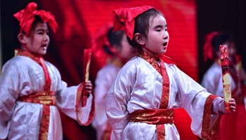 Residents stage community Spring Festival gala in E China