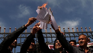 Activists torch copies of Treaty of Sugauli in Nepal