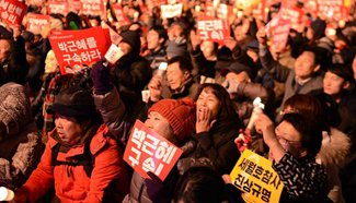2 S. Korean participants die in pro-Park Geun-hye rally