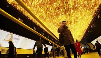 New decoration of light belt mounted in transfer metro station of Shanghai