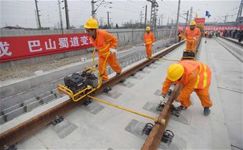 Xi'an-Chengdu Passenger Railway constructed in SW China