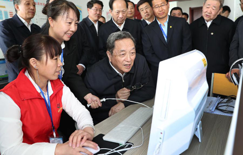 China's top political advisor stresses ethnic solidarity and religious harmony