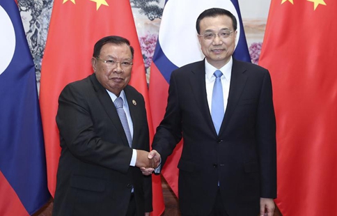 Chinese Premier Li meets Lao President Bounnhang Vorachit in Beijing