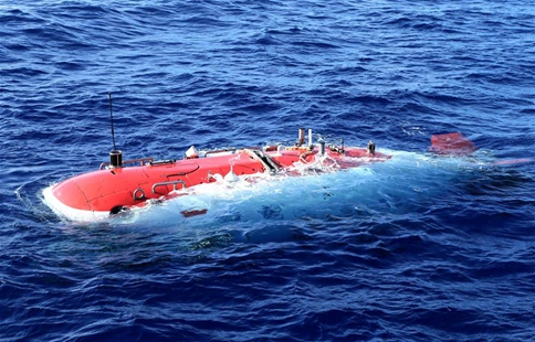 Chinese submersible Jiaolong completes 20th dive in Mariana Trench