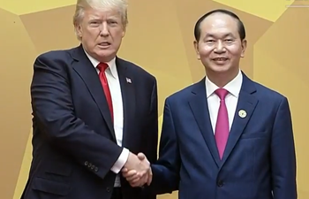Donald Trump arrives at APEC summit in Da Nang, Vietnam