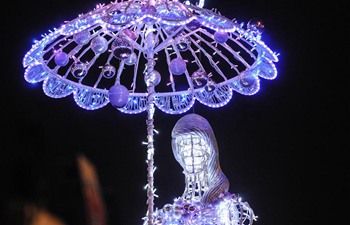 Poland's Bydgoszcz decorated to greet upcoming Christmas