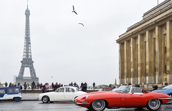 Highlights of 18th Paris Crossing of Classic Cars