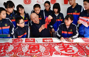Classes bring traditional Chinese culture to students