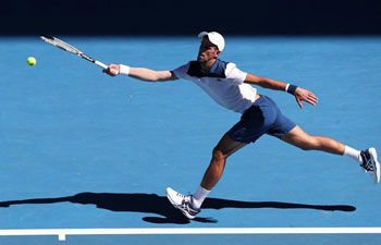 Highlights of second round matches at Australian Open