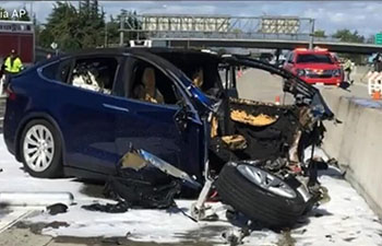 U.S. opens probe into fatal Tesla crash