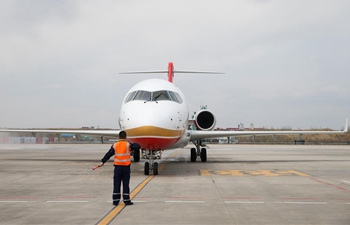 China Focus: China's ARJ21 regional jetliner flies new routes in extreme cold region