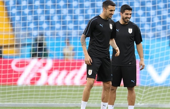 Players of Uruguay prepare for match against Saudi Arabia