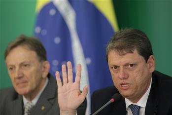 Brazil announces financial package to stave off strike against high price of diesel