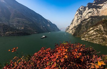 Scenery of Three Gorges section of Yangtze River