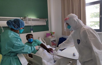 Chinese anti-epidemic medical team leaves Lao capital for China