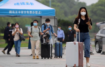Students of Nanchang University start to return to school