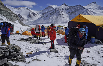 Chinese surveyors prepare for remeasurement of Mount Qomolangma at advance camp