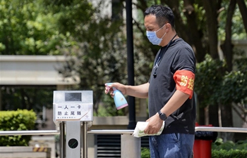 Beijing strengthens community-level disease prevention, control