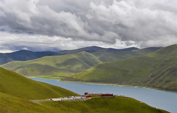 View of Yamzho Yumco lake in Shannan, Tibet