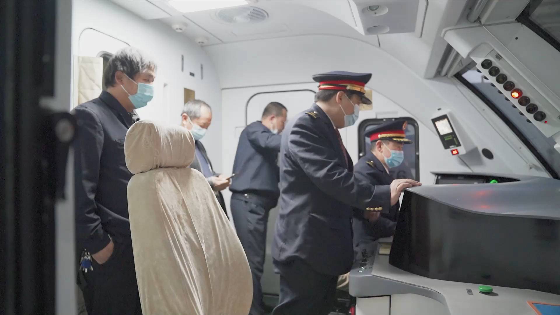 New railway forges new links through western China