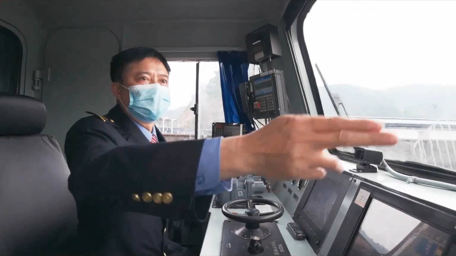 365 days of a cross-border engine driver