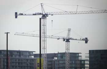 Value of Canada's building permits up to record level in January