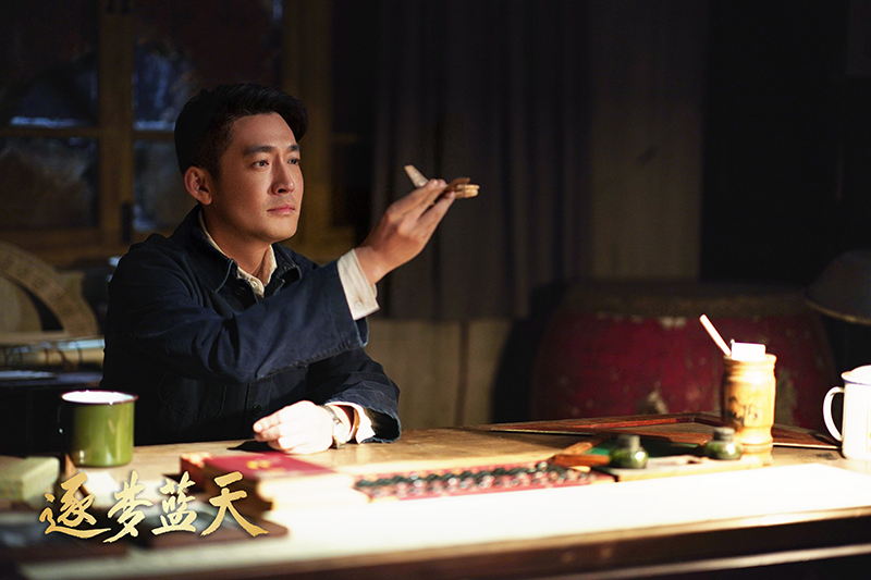 专访《逐梦蓝天》主演张博：为了演好航空英雄 流泪掉发都不是事儿