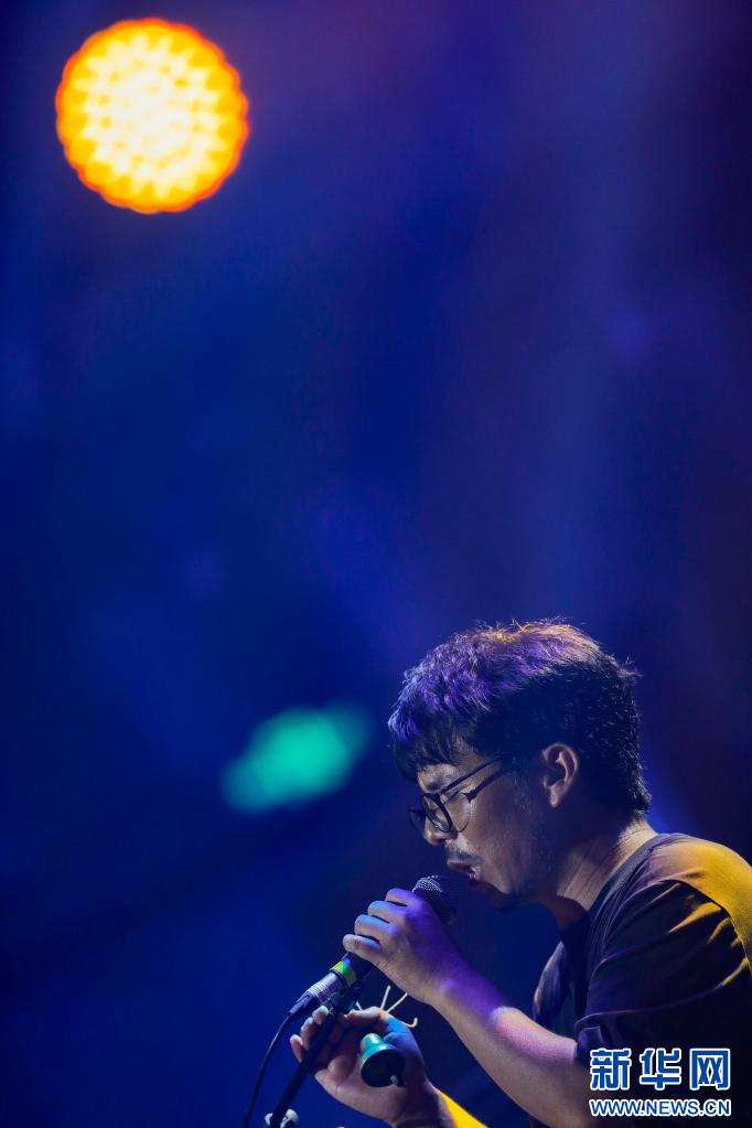 莫西子诗灵魂音乐会《时间的声音》在成都上演