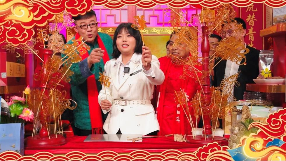 辽视春晚嘉宾组团亮相年货大集 (2).jpg 辽视春晚嘉宾组团亮相年货大集 (2).jpg