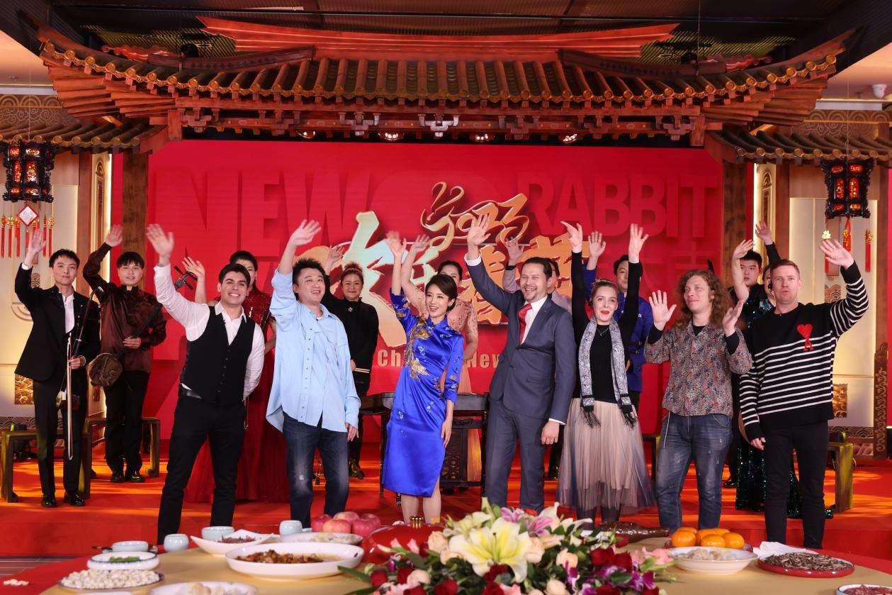 2023年外洋“欢乐春节”文艺盛典邀请各国友人来“串门儿”