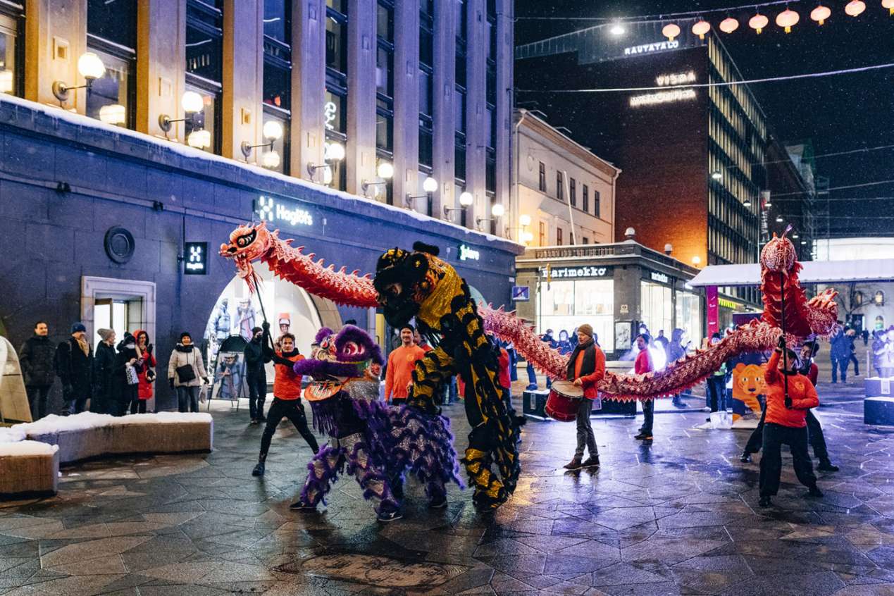 2023年外洋“欢乐春节”文艺盛典邀请各国友人来“串门儿”