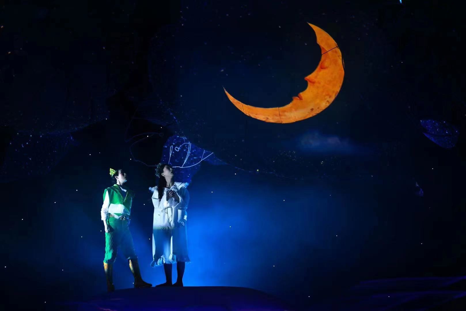 北京儿艺新剧《彼得·潘》首演