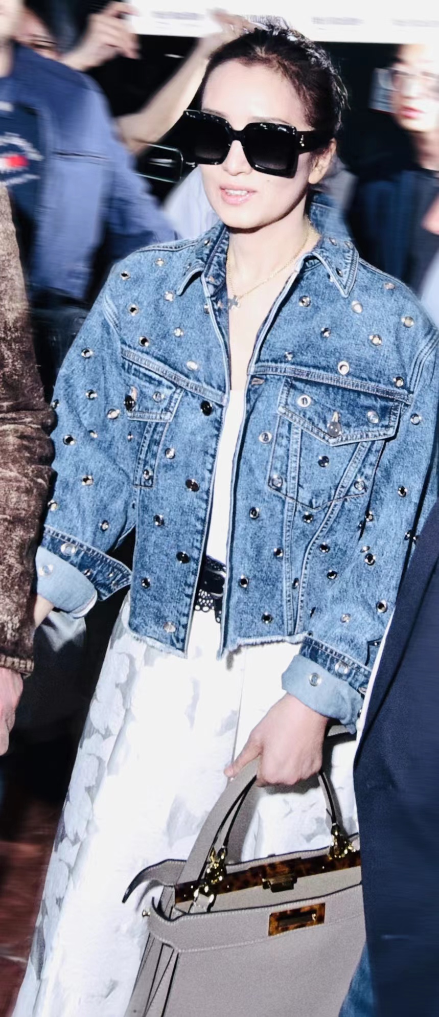 76届戛纳电影节即将开幕 巩俐第19次戛纳行