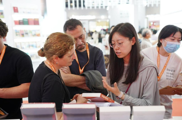 第29届图博会“中国作家馆”开馆