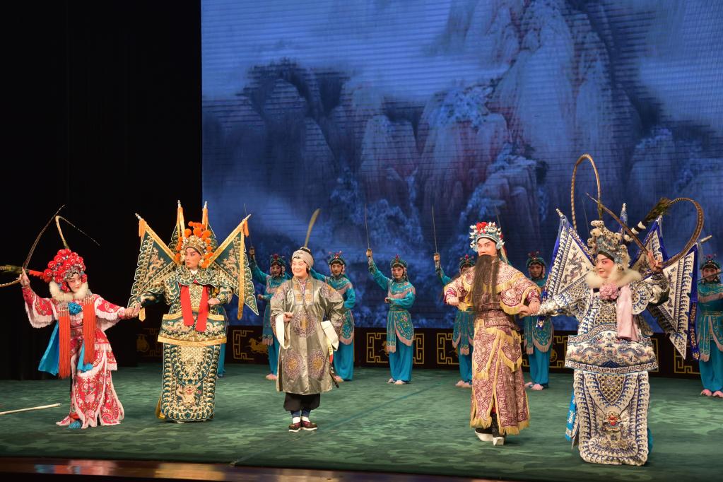 贵州：经典戏曲《铁弓缘》丰富黎民文化生活