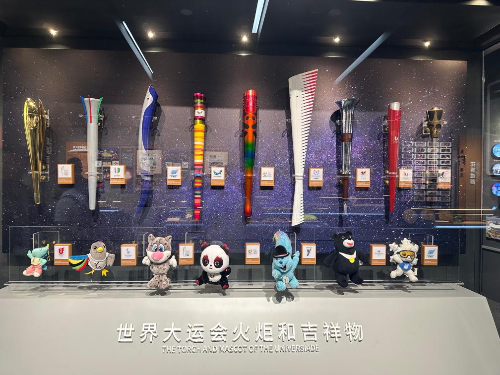 追光|开馆啦！它是大运史上首家