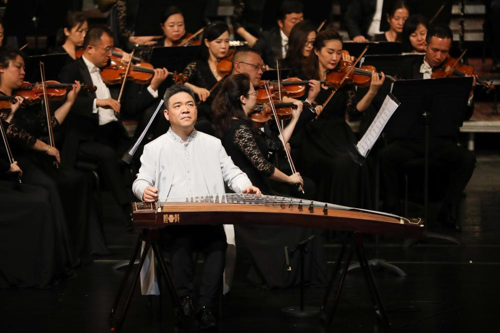 金钟之星“一带一路”民族音乐会在敦煌上演