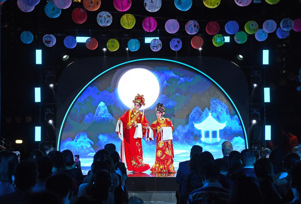 “2023月圆中秋——中秋文化香港专场活动”在港举行