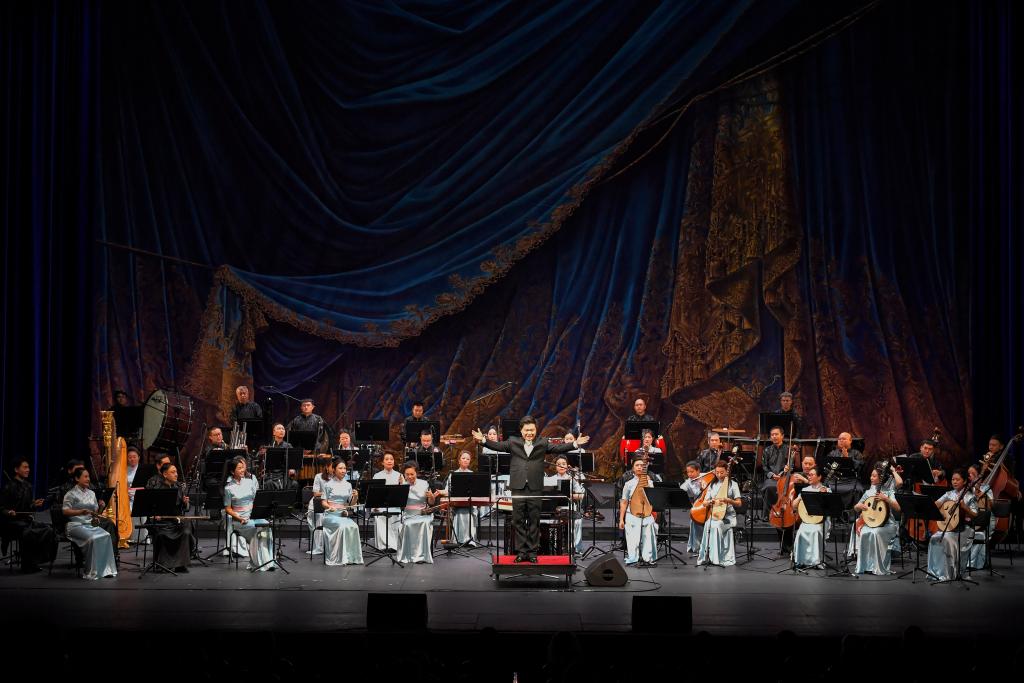 俄罗斯“中国文化节”专场演出《江山如画》民族音乐会在莫斯科举行