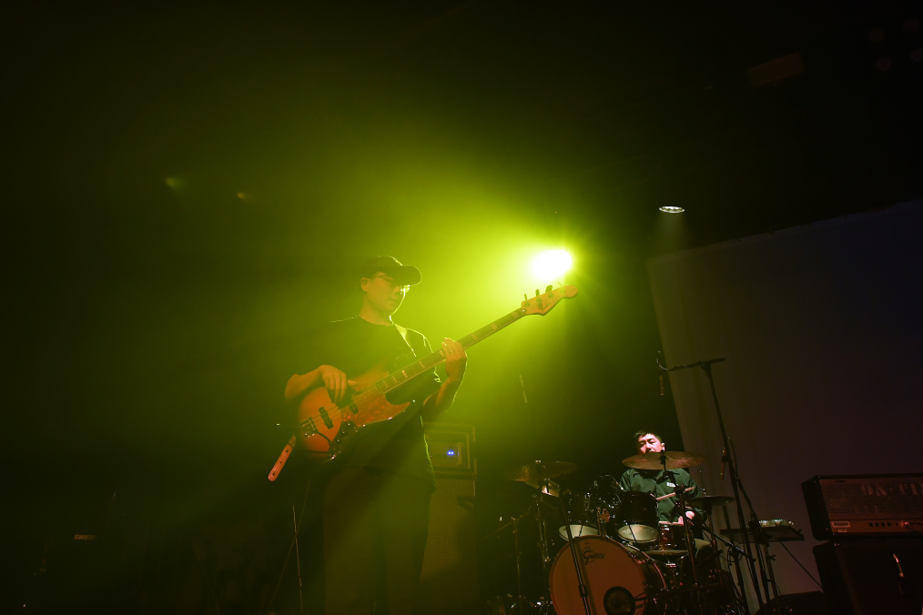 全球连线|“有朋自东方来”音乐节上岸纽大抵 掀起中国摇滚热潮