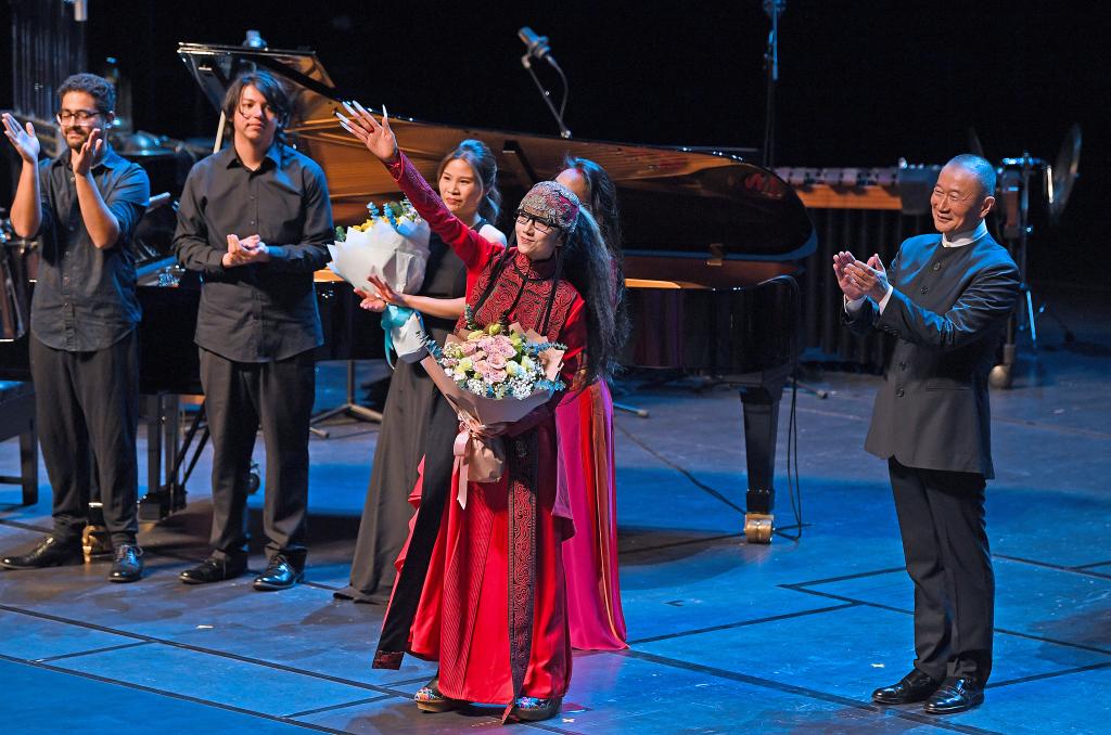 香港故事｜“孔雀公主”杨丽萍：用民族文化语言与天下对话