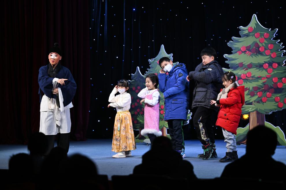 戏剧创新融合助推经典