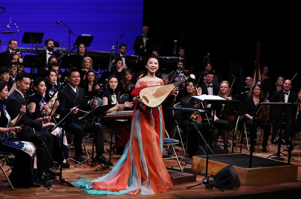 庆祝中法建交60周年暨中法文化旅游年开幕音乐会在巴黎举行