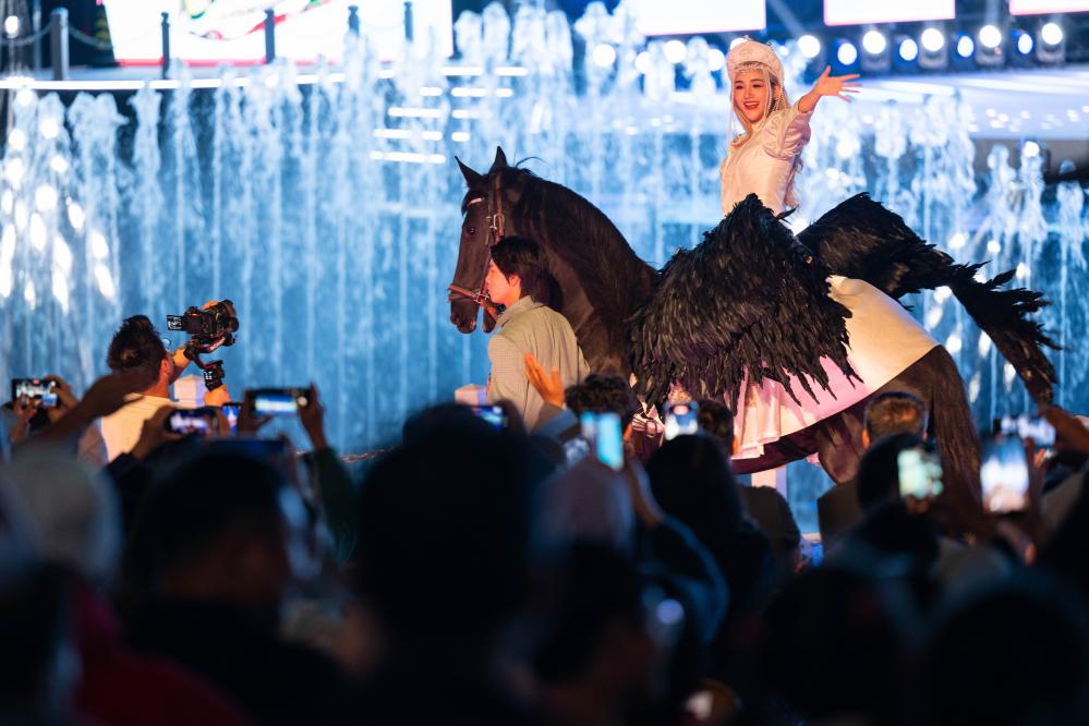 大型实景演出《遇见·哈尔滨》上演