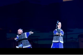 从《花木兰传奇》看偶戏特性